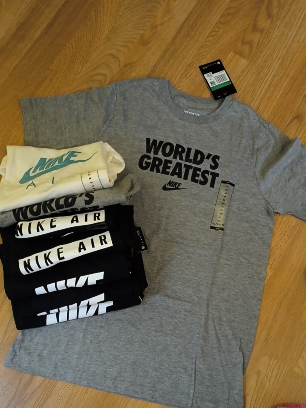 Nike Short Sleeve Tee Shirt 💥 Bundle Assorted Sizes 💥